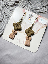 Load image into Gallery viewer, Dainty Brown and Tan Latte Stone Earrings
