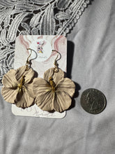 Load image into Gallery viewer, Beige Hibiscus Dangles
